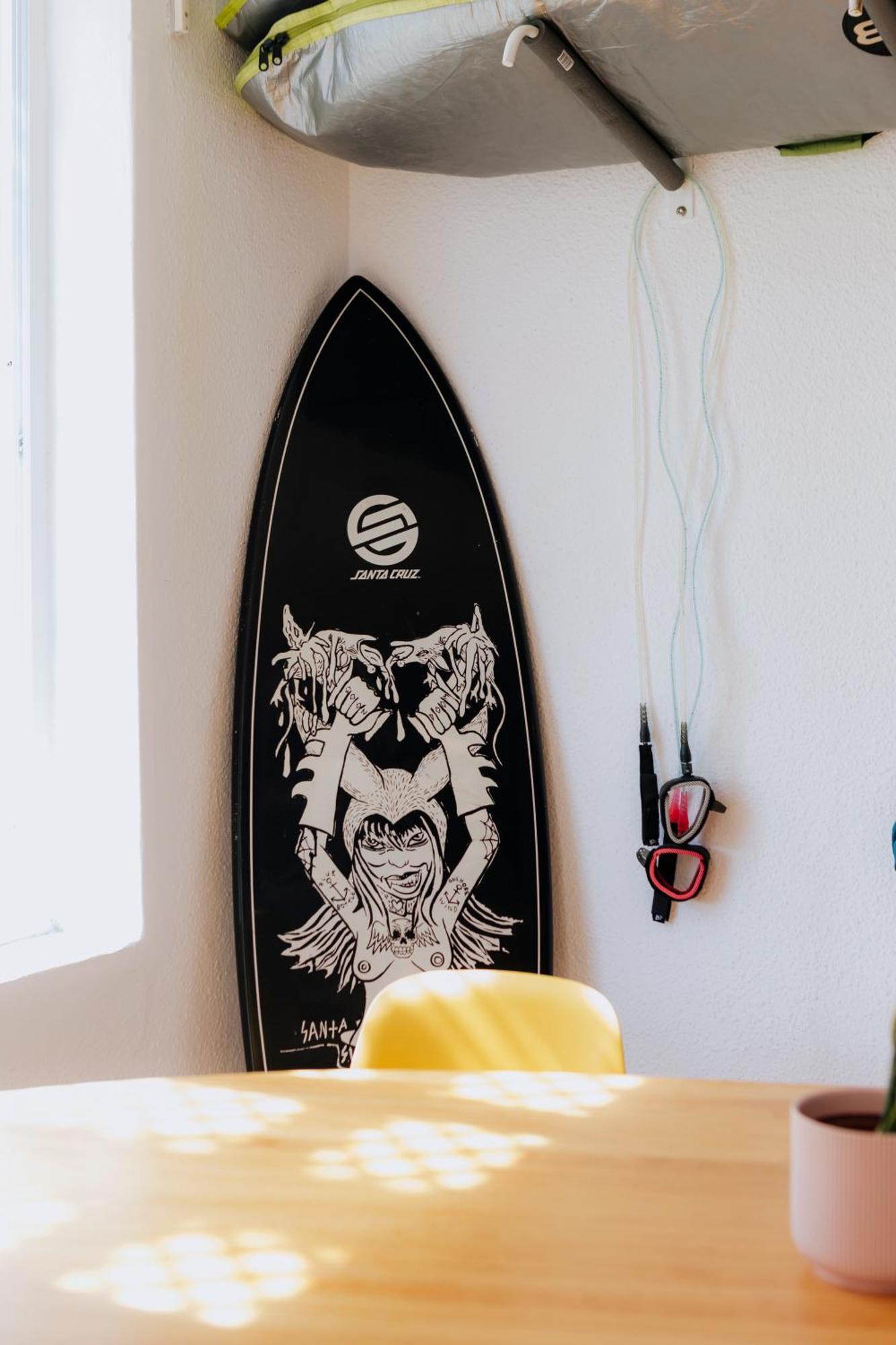 Endless Summer Hostel (Adults Only) Costa Adeje  Esterno foto